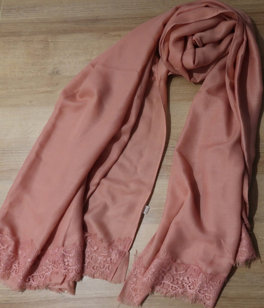 Lace Trim Hijab - Peach