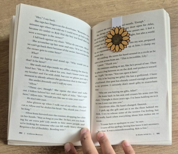 Sunflower Magnetic Bookmark - Image 4